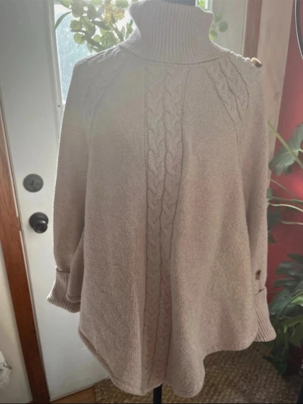 Cream Cable-Knit Turtleneck Swing Sweater